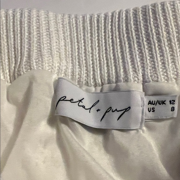 Petal & Pup Zigzag Crochet Maxi Skirt White Orange Gray 8 EUC Boho Cottagecore - Picture 4 of 7